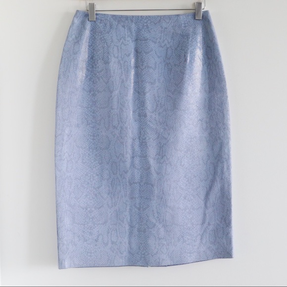 Danier Baby Blue Snake Skin Coated Skirt - Picture 1 of 7